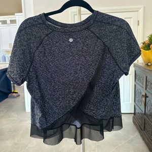 Lululemon Quick Pace Short Sleeve Sz 8 Soundwave White Black/ Black Top